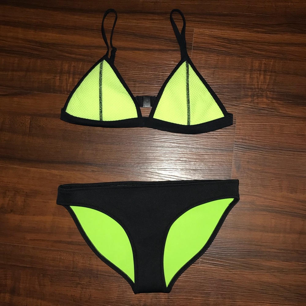 TRIANGL Bathing Suit